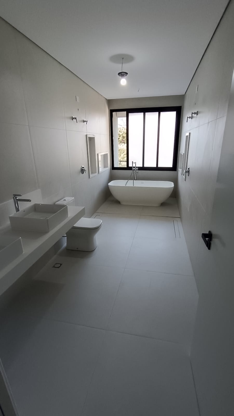 Residência Mori - Banho Máster (interior)